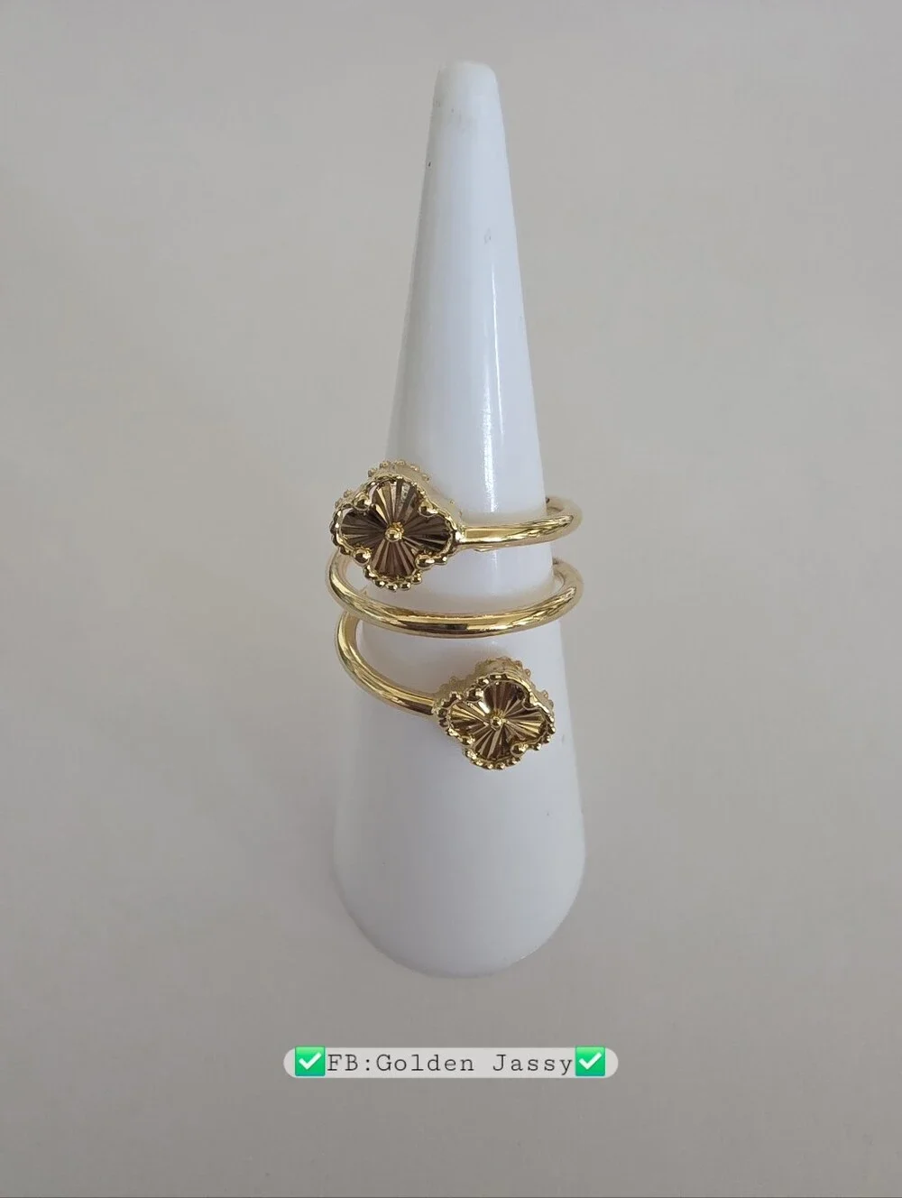 18K Real Gold Spiral Clover Ring 6